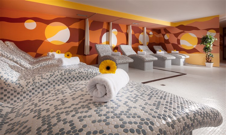 Pohled na saunový svět hotelu Frymburk. | FRYMBURK - Frymburk