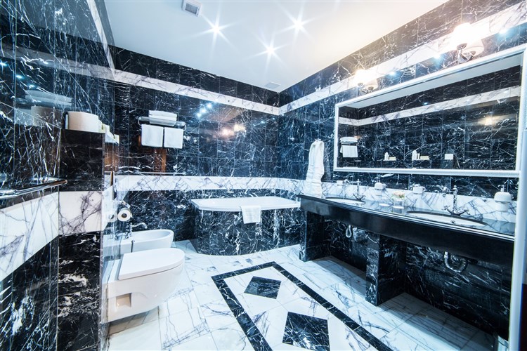 Aphrodite Palace - kupelna  DeLuxe | RAJECKÉ TEPLICE - Rajecké Teplice