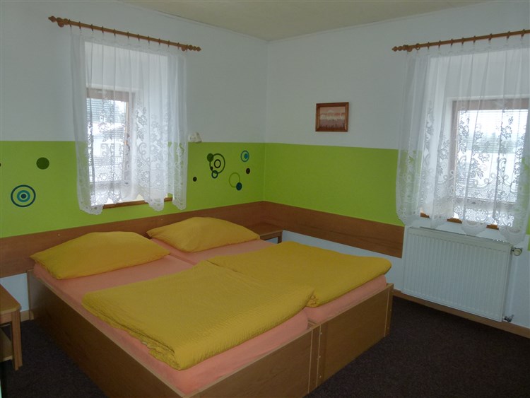 PELIKÁN - Mariánské Lázně