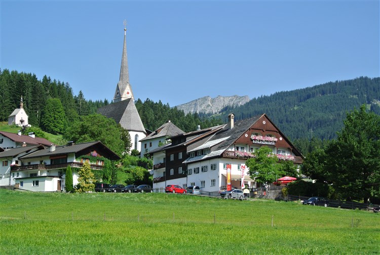 KIRCHENWIRT - Gosau