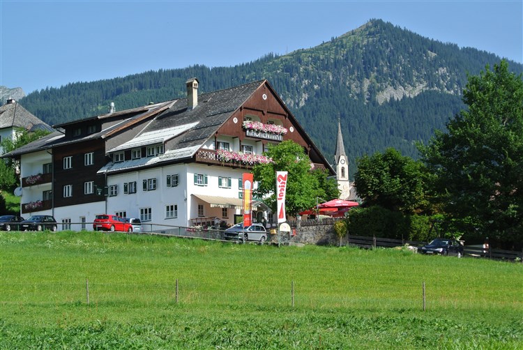 KIRCHENWIRT - Gosau