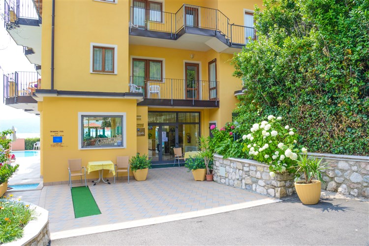 ALL INCLUSIVE HOTEL PICCOLO PARADISO - Toscolano - Maderno