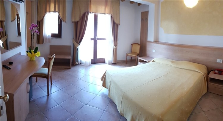 ALL INCLUSIVE HOTEL PICCOLO PARADISO - Toscolano - Maderno