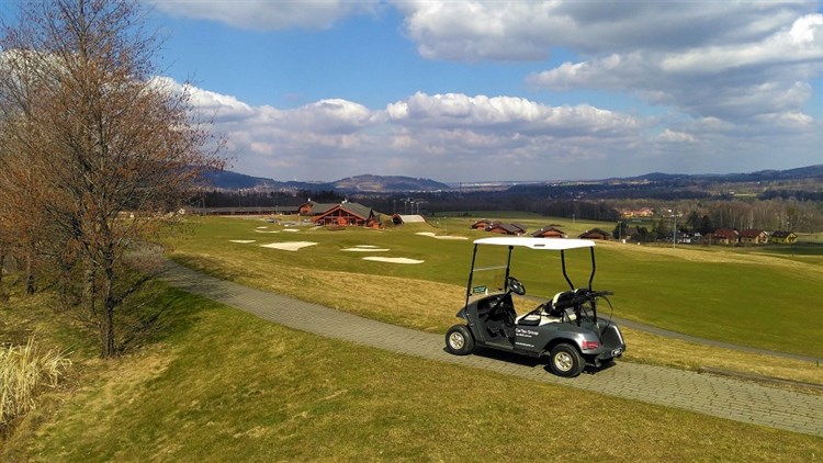 Golfové hřiště | GREEN INN HOTEL OSTRAVICE - Ostravice