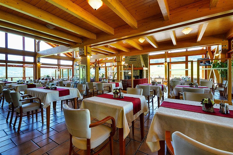 Hotelová restaurace | GREEN INN HOTEL OSTRAVICE - Ostravice