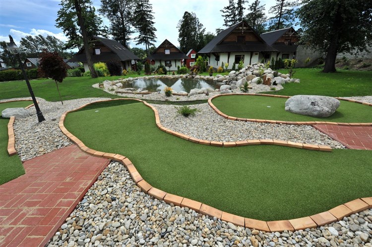 Adventure golf - zábava pro celou rodinu | APLEND TATRY HOLIDAY RESORT - Velký Slavkov