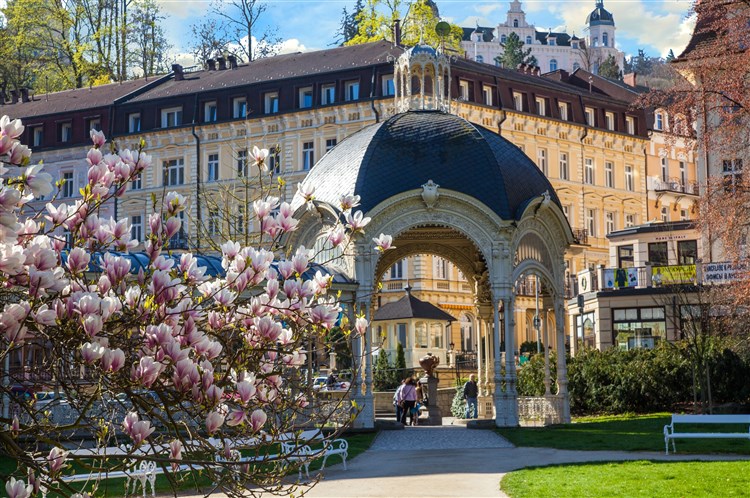 BOHEMIA LÁZNĚ, sanatorium Kriváň - Karlovy Vary