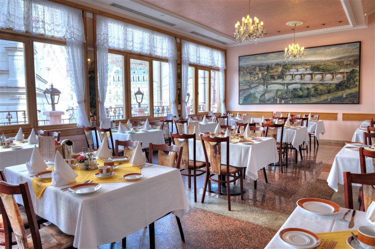 Spa restaurant | BOHEMIA LÁZNĚ, sanatorium Kriváň - Karlovy Vary